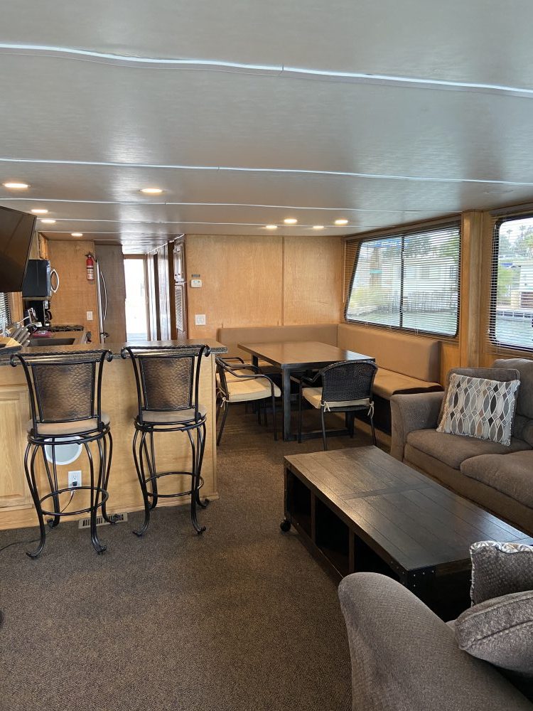 72' FUN SEEKER Houseboat Image